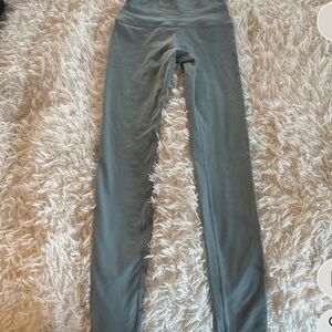 Alo air brush leggings